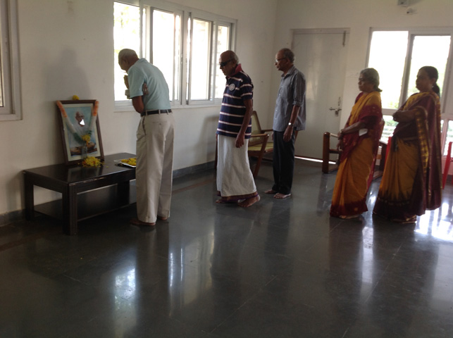 Homage to Mahatma Gandhi by residents of SMILES